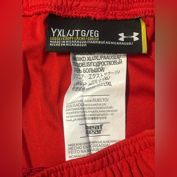 Under Armour Athletic Shorts in Black and Red - Picture 8 of 8